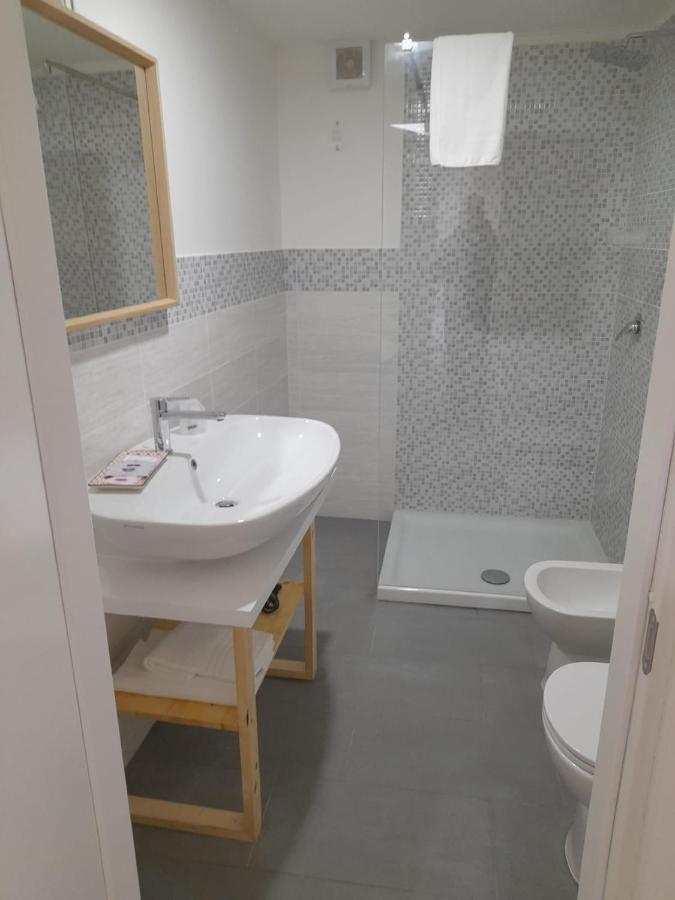 Medusa Rooms & Spa Syracuse Bagian luar foto