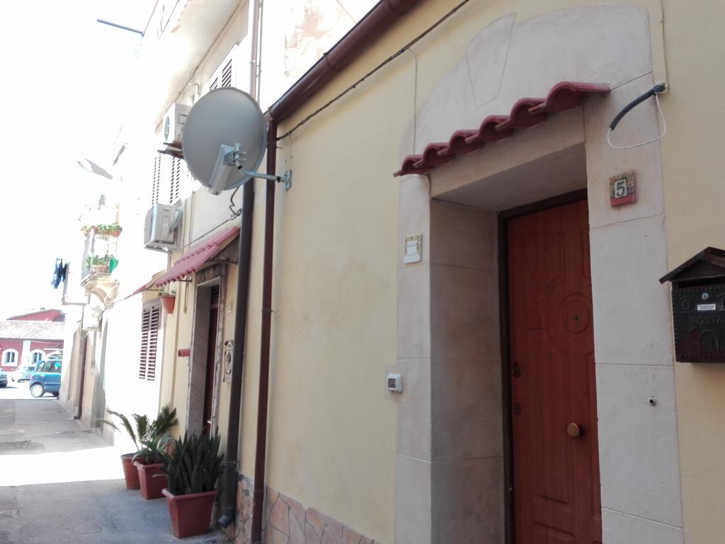 Medusa Rooms & Spa Syracuse Bagian luar foto